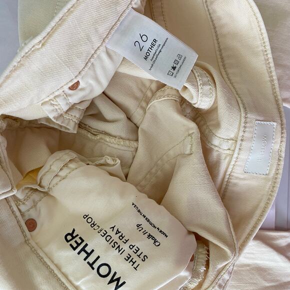 Mother The Insider Crop Step Fray Size 26 Chalk Cream Jeans Lightweight Neutral - Picture 12 of 16